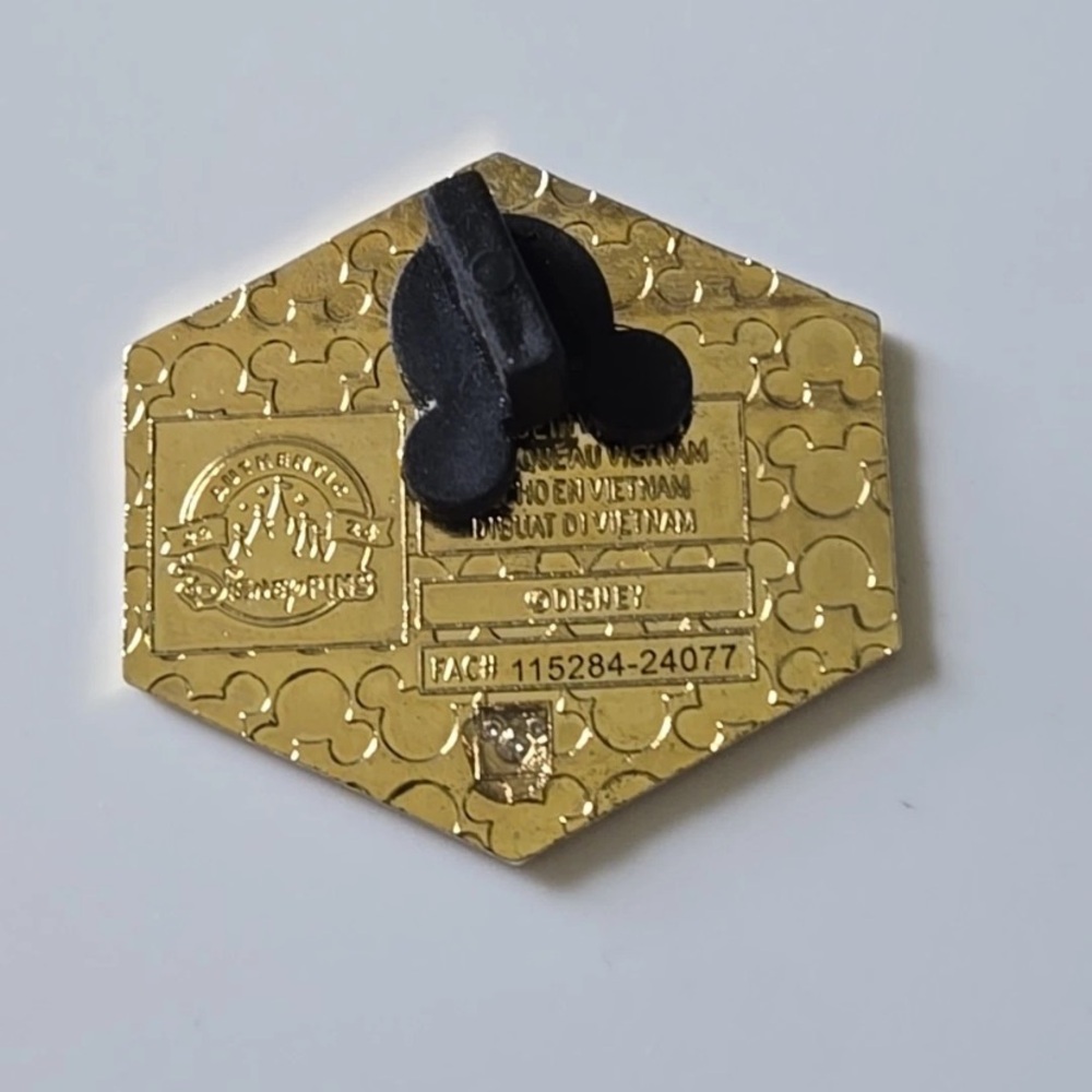 2024 Disney The Lion King Zazu Laughing Characters Mystery 30th Anniversary Pin - Picture 3 of 4